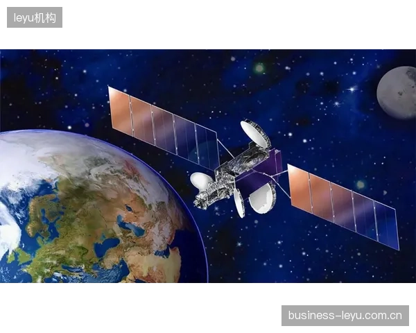 地面蜂窝网络与天基卫星系统的融合，宣告了户外运动“绝对失联”时代的终结
